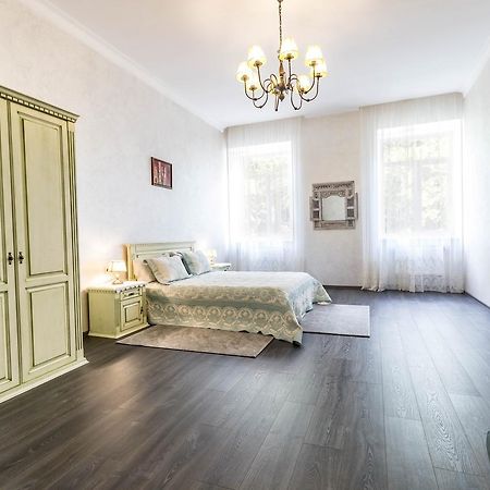 Dominicana L Apartments L Lviv Historical City Center Εξωτερικό φωτογραφία